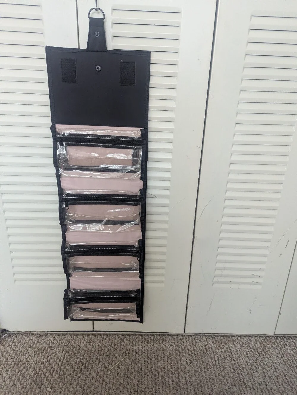 Mary Kay Black Hanging Jewelry Organizer with Light Pink Clear Pockets